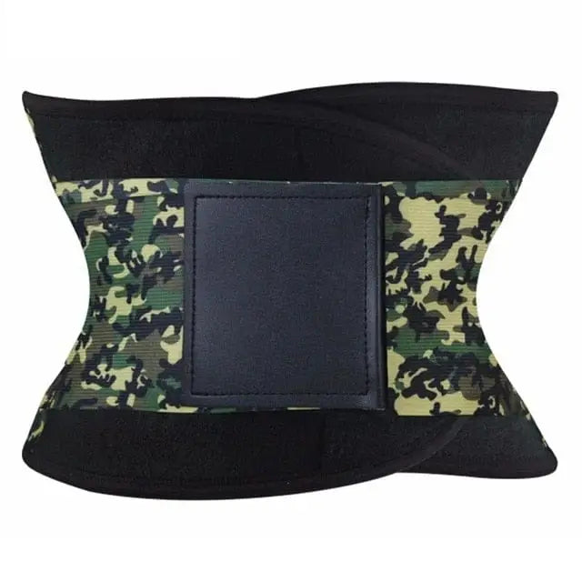 Ceinture d’entraînement de la taille avec un motif camouflage et des bords noirs.