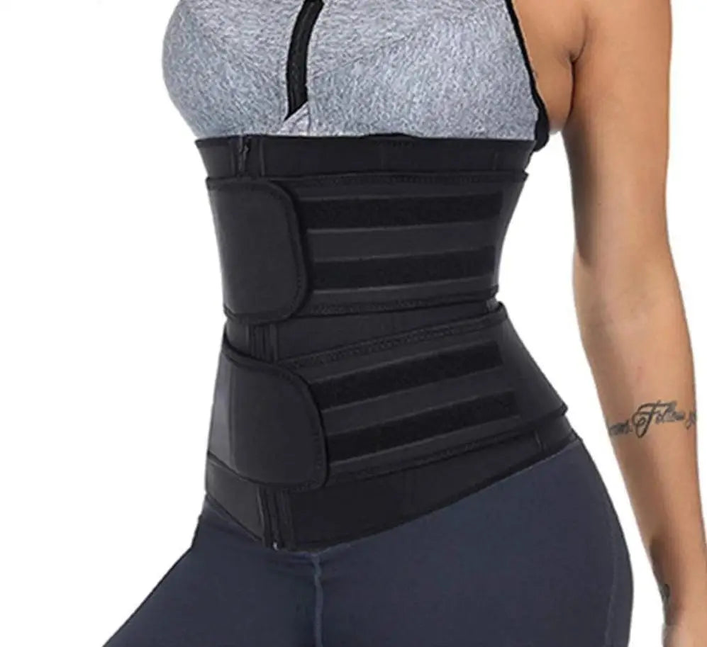 Ceinture d’entraînement ou de compression portée autour du ventre.